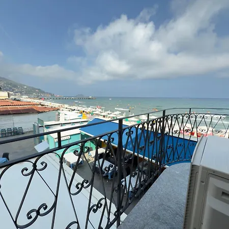 Exclusivity, Luxury And Sea View With 2 Bedrooms * Alassio