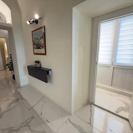 Exclusivity, Luxury And Sea View With 2 Bedrooms Appartamento *