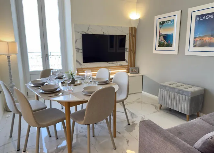 Exclusivity, Luxury And Sea View With 2 Bedrooms Appartamento *